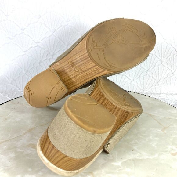 Dansko Slides Comfort Sandals Women 9.5 Taupe Textured Leather Open Toe Coastal - Picture 13 of 13